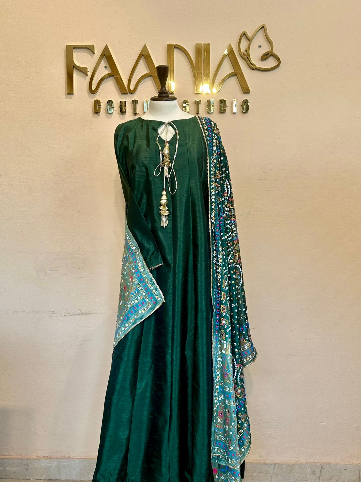 Qalidar Silk Ensemble