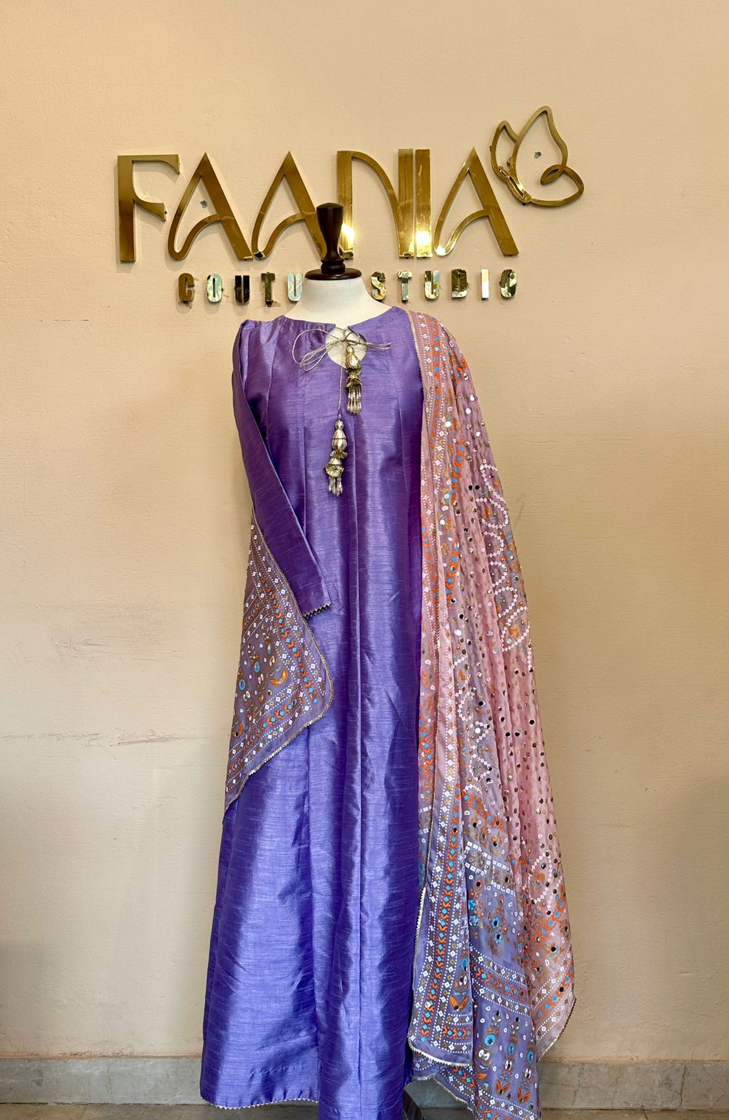 Qalidar Silk Ensemble